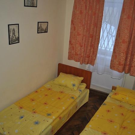 Hostel Comfort Lviv Exterior photo